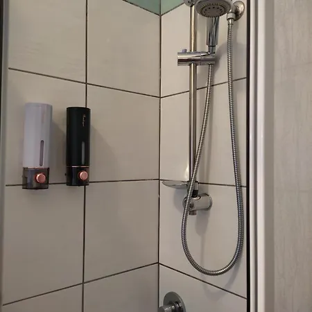Il Ciuffo: Ampia Casa Panoramica Con Parcheggio. *